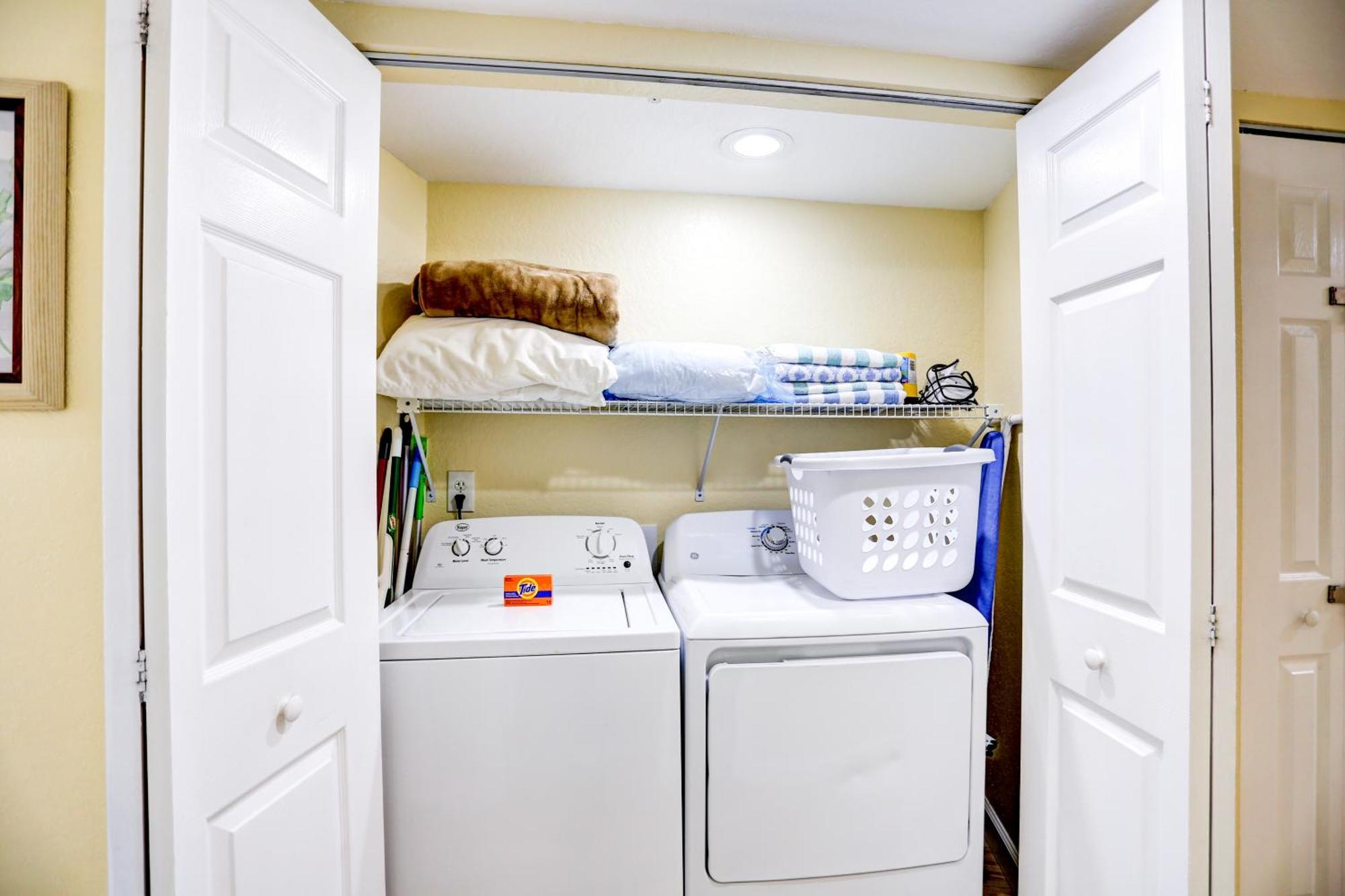 South Beach Condo Hotel By Travel Resort Services, Inc. セント・ピート・ビーチ エクステリア 写真