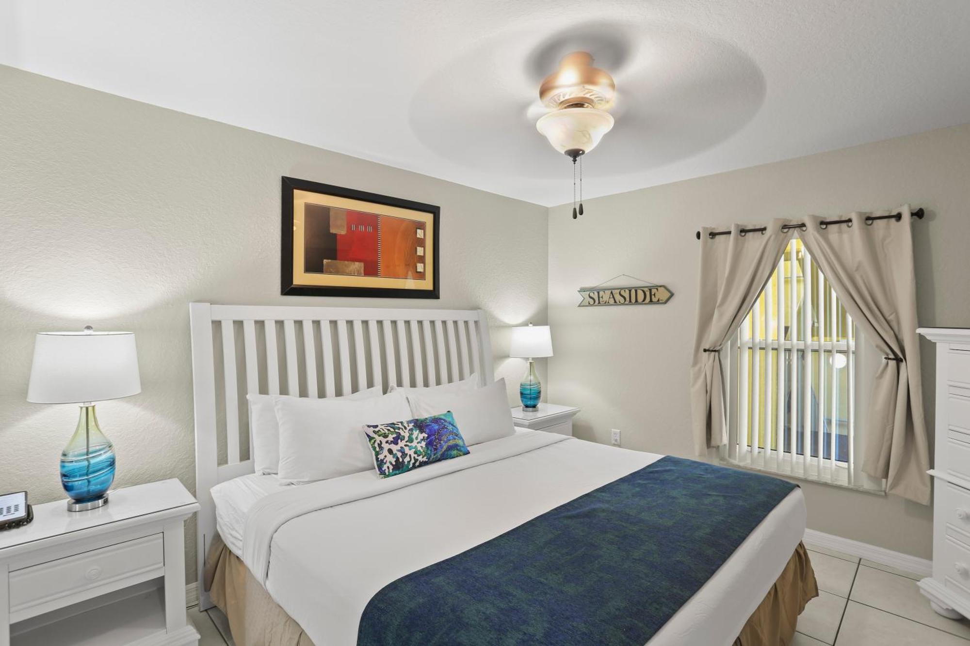South Beach Condo Hotel By Travel Resort Services, Inc. セント・ピート・ビーチ エクステリア 写真