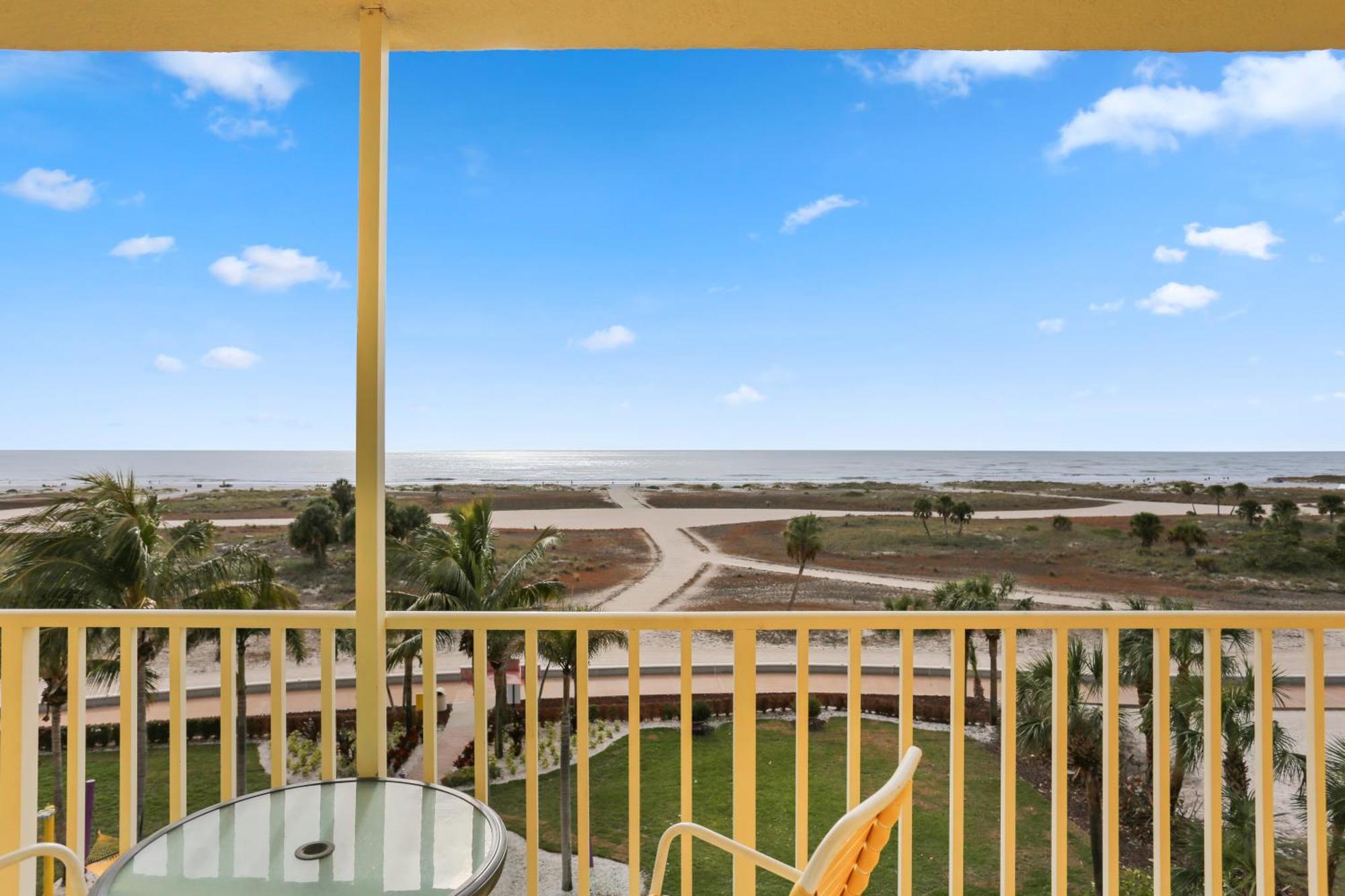 South Beach Condo Hotel By Travel Resort Services, Inc. セント・ピート・ビーチ エクステリア 写真